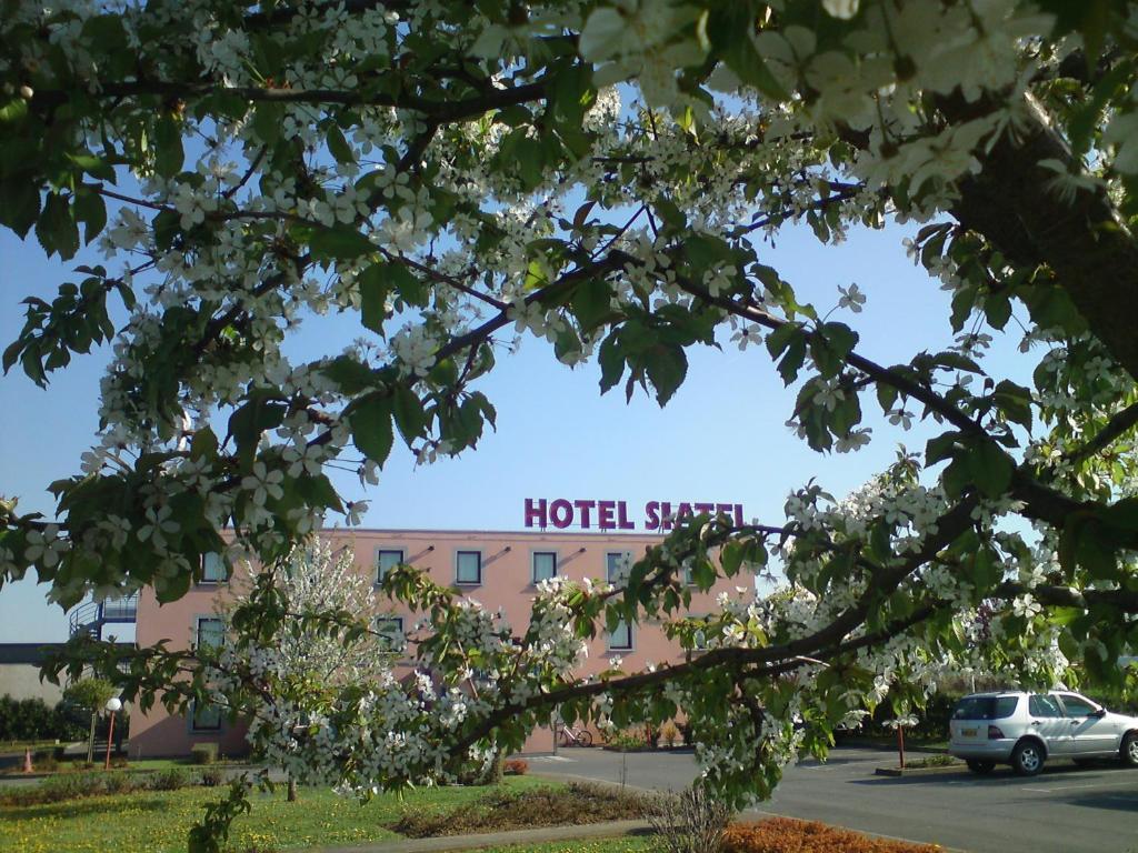 Hotel Siatel Metz Norroy-le-Veneur Екстериор снимка
